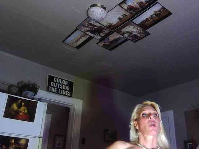 mylfGlama webcam