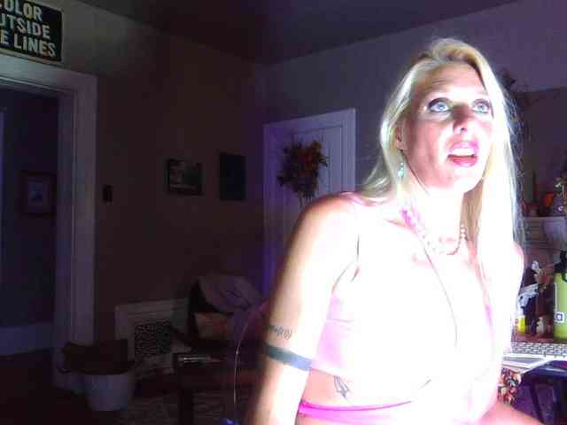 mylfGlama webcam