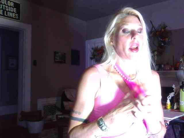 mylfGlama webcam