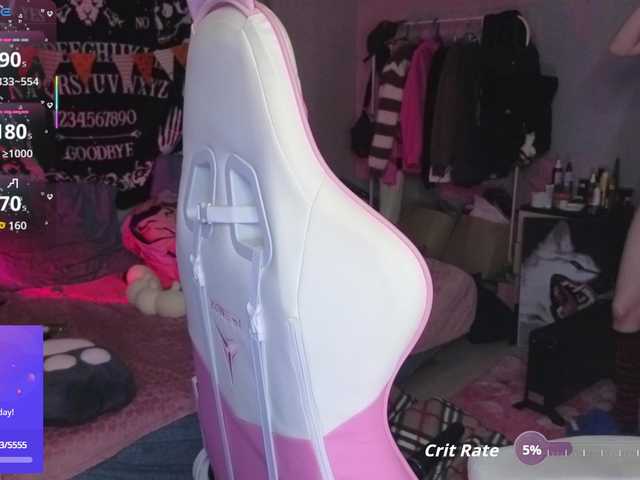 crispy-tati-'s BongaCams show and profile