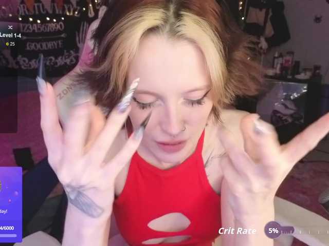 crispy-tati-'s BongaCams show and profile