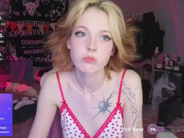 crispy-tati-'s BongaCams show and profile