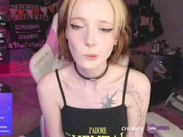 crispy-tati- crispy-tati-