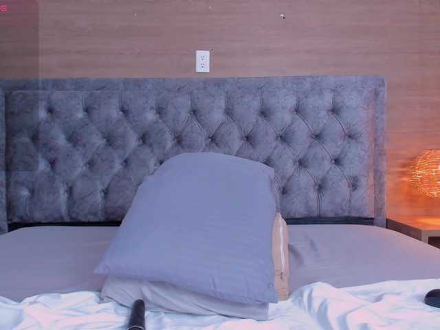 victoria-01's BongaCams show and profile