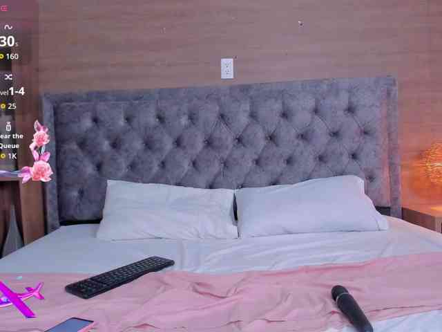 victoria-01 Live Webcam on BongaCams