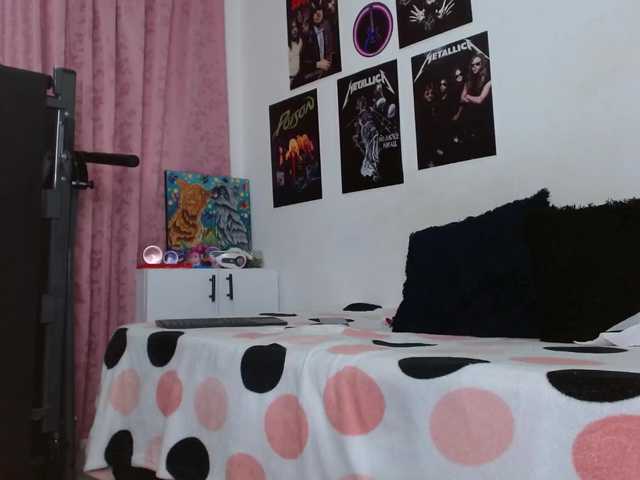 Agata-fox webcam bongacams model stream image