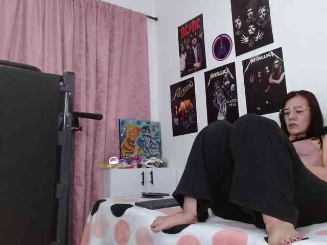 adult web cam Agata-fox