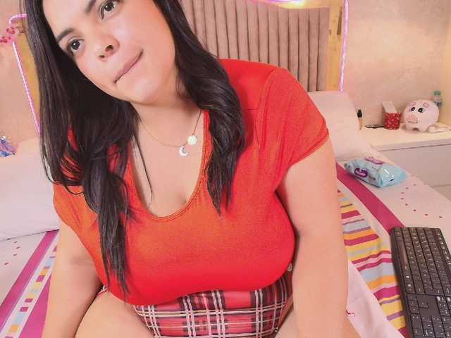 Kismett-Aziz's BongaCams show and profile