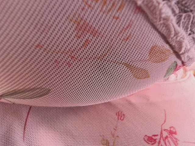 Kismett-Aziz's BongaCams show and profile