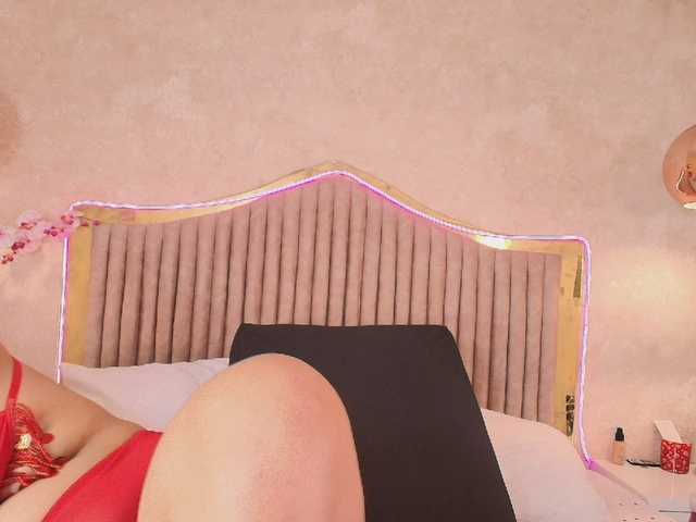 Kismett-Aziz's BongaCams show and profile