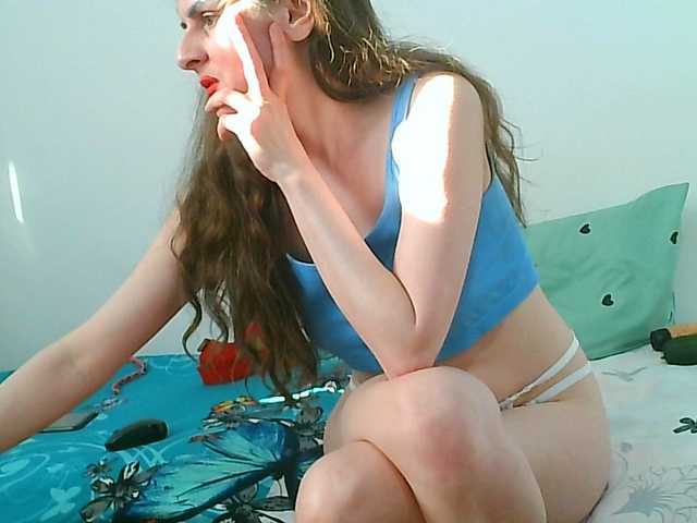 MagalitaAx webcam bongacams model stream image