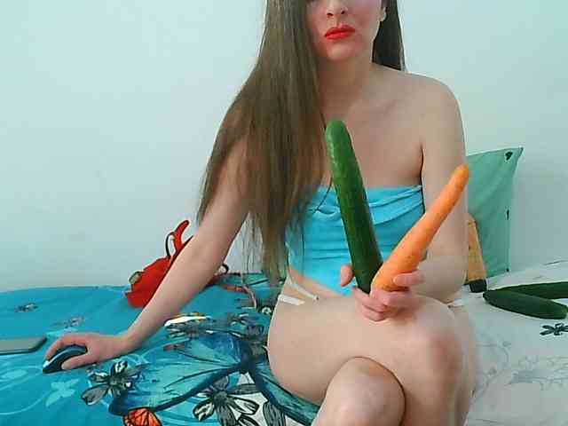 MagalitaAx webcam