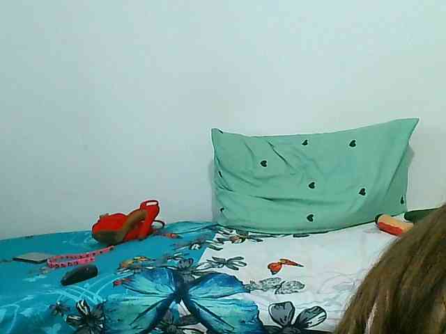 MagalitaAx webcam