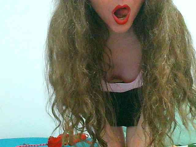 MagalitaAx webcam