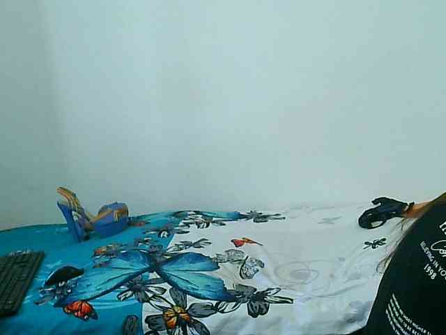 MagalitaAx webcam