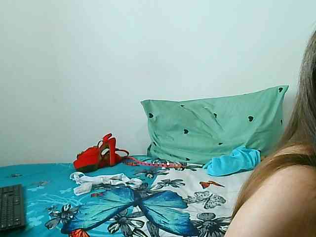 MagalitaAx webcam