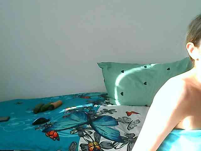 MagalitaAx webcam
