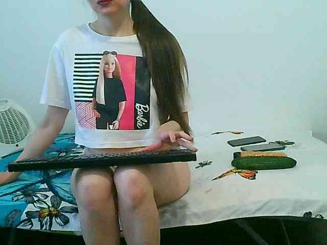 MagalitaAx webcam