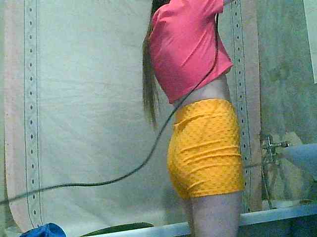 MagalitaAx webcam