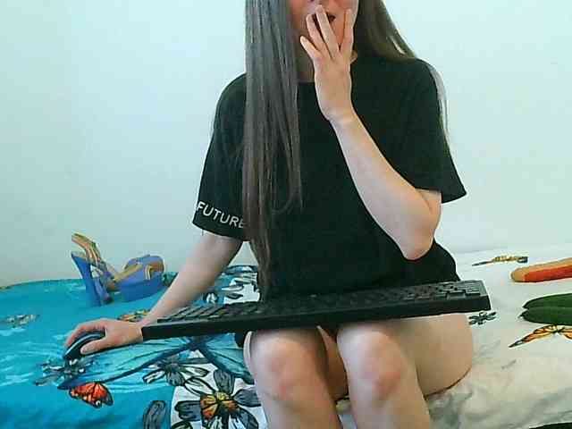 MagalitaAx webcam
