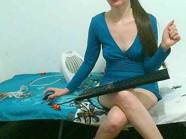 MagalitaAx webcam
