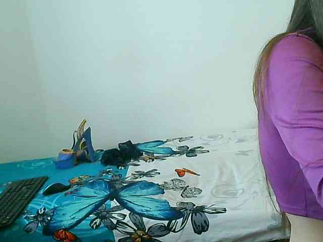 MagalitaAx webcam