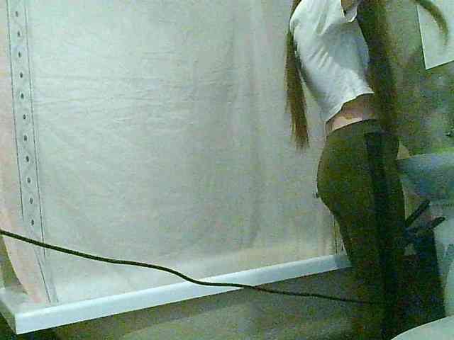 MagalitaAx webcam