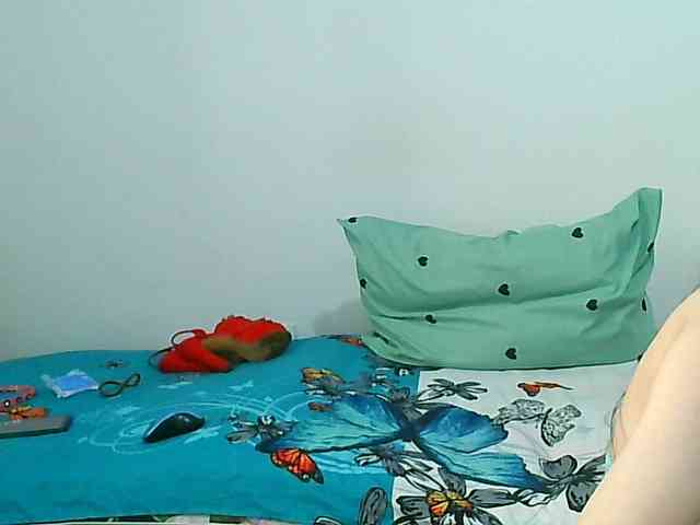 MagalitaAx webcam