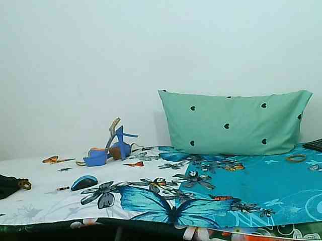 MagalitaAx webcam