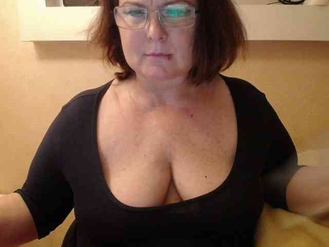 Big_Ass_Milf webcam