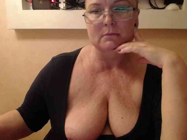 Big_Ass_Milf webcam