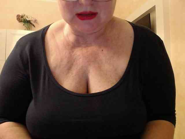 Big_Ass_Milf webcam