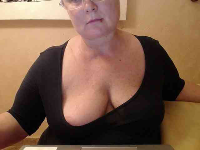Big_Ass_Milf webcam