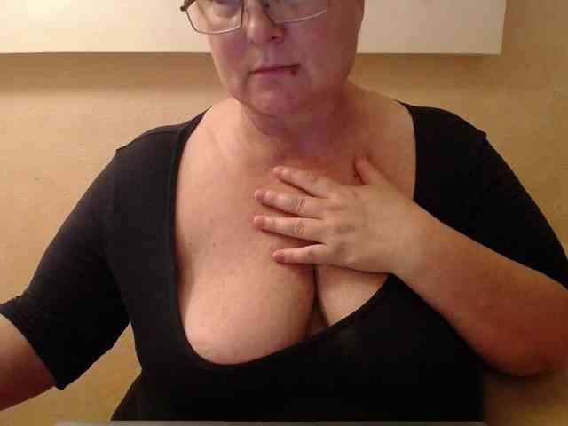 Big_Ass_Milf webcam