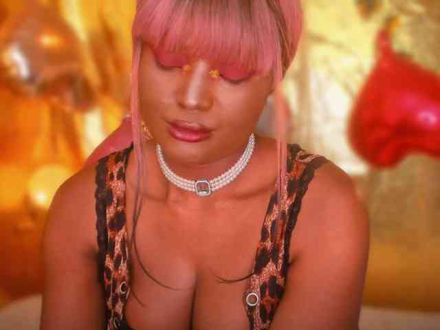 Miss-Kim-Luna webcam