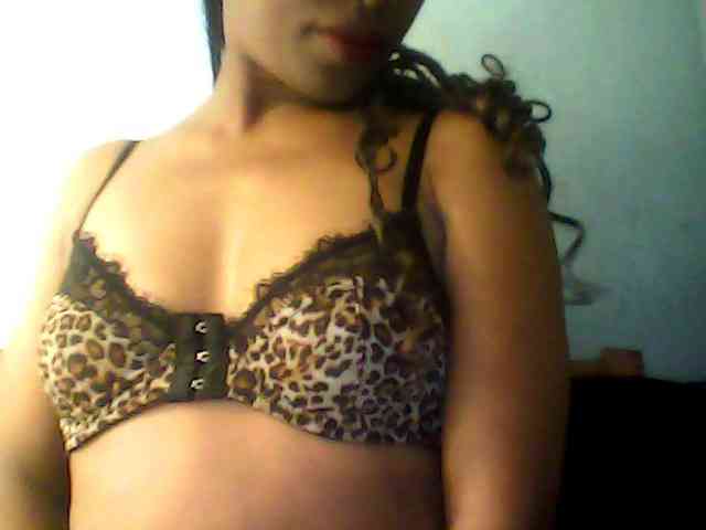 MayaQueen webcam