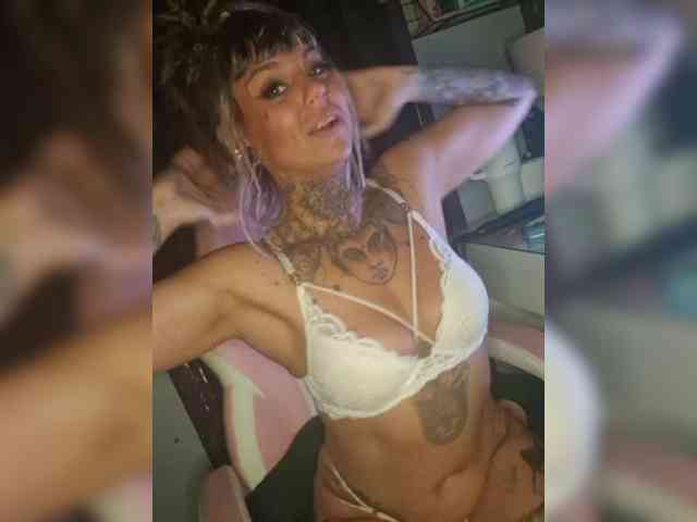 Tattedkyttie94 Tattedkyttie94