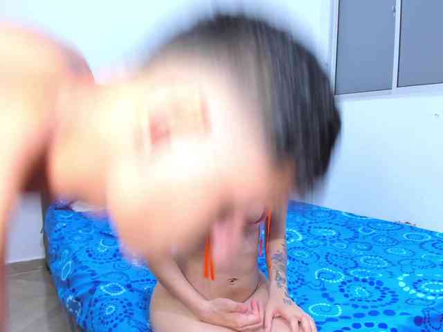Alaina-sweet webcam