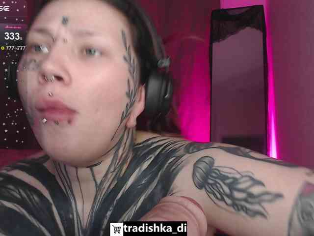 tradishka webcam