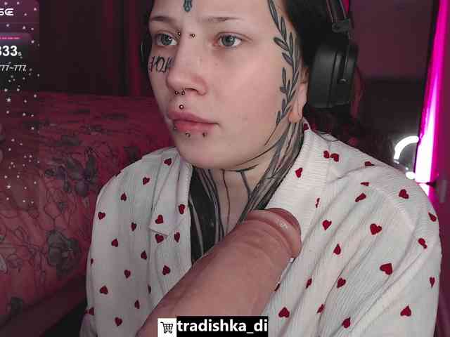 tradishka webcam