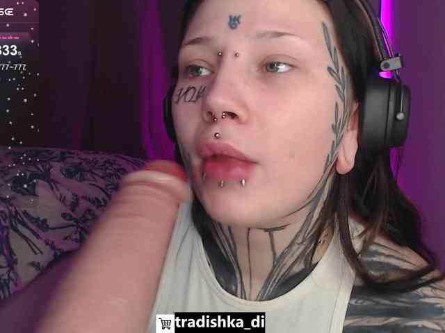 tradishka webcam