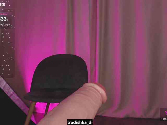 tradishka Live Webcam on BongaCams