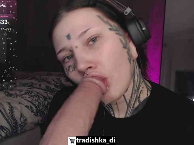 tradishka webcam