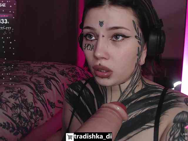 tradishka webcam