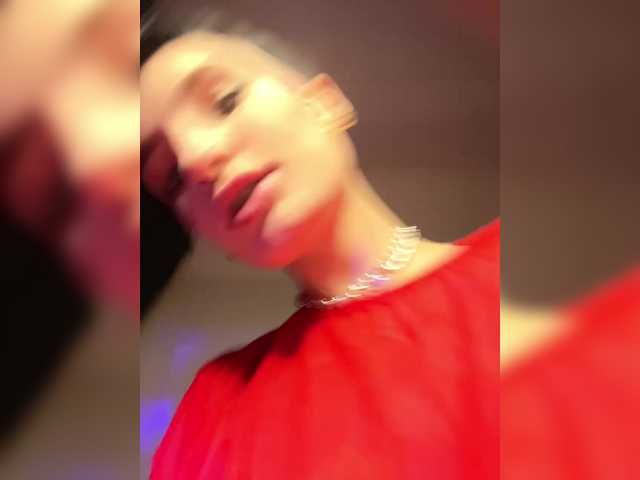 AbsintheGirl's BongaCams show and profile