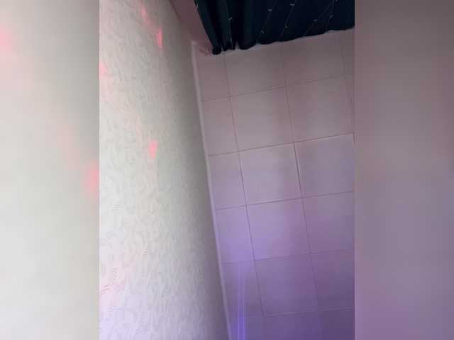 AbsintheGirl's BongaCams show and profile