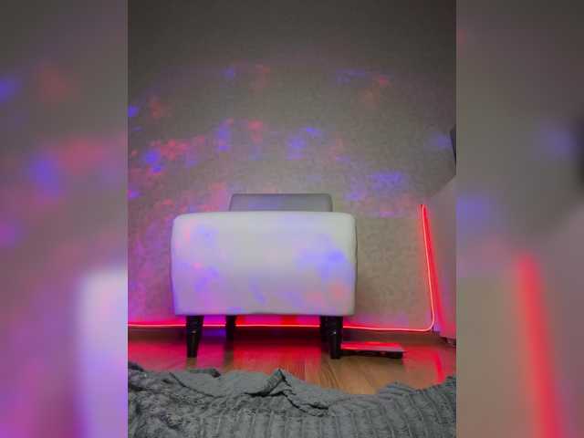 AbsintheGirl's BongaCams show and profile