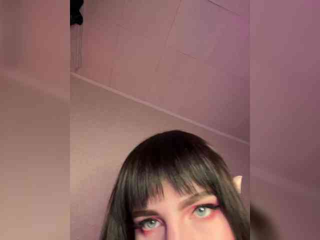 AbsintheGirl AbsintheGirl