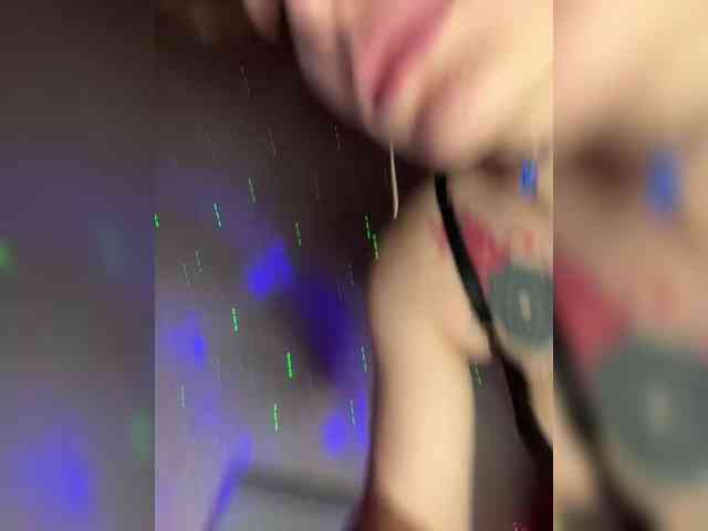 AbsintheGirl AbsintheGirl