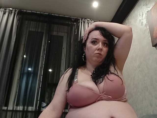 Leona_Sweetnest webcam